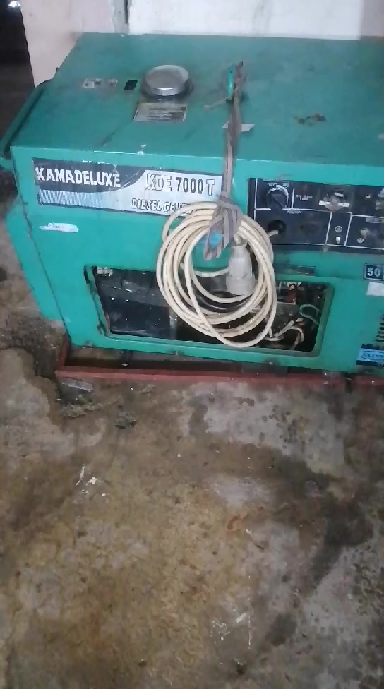 مواليد كامه البيع شريط شغل كدم العين
السعر ٢٥٠ الف شري تصل على هذا الرقم ***********
