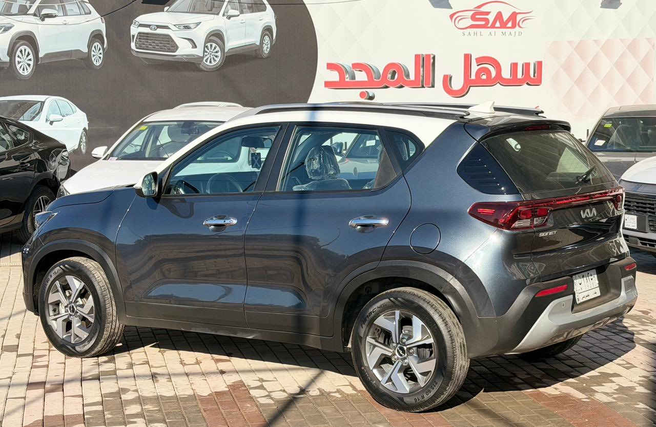 سلام عليكم ، عندي كيا سونيت ( خليجي وكالة النم ) 2023 

ماشية 5000 كيلو بس مكفولة 
استفسار اكثر : ***********
سعرها 14,900$ - 149 ورقة وبيها مجال جدا بسيط 
مكان السيارة : بغداد : السيدية
رقم بغداد بأسمي تحويل مباشر 

سيارة كلش جديده واحله من صور 
فول مواصفات 1/1 تو كلر 

محرك 1500 المرغوب 
دخول بصمة تشغيل بصمة 
حساسات خلفية
شاشة جبيرة ، كامره خلفيه دوارة 
فتحة سقف ( سلايد روف ) تبريد قطعتين وبعد اهواي مواصفات ..
