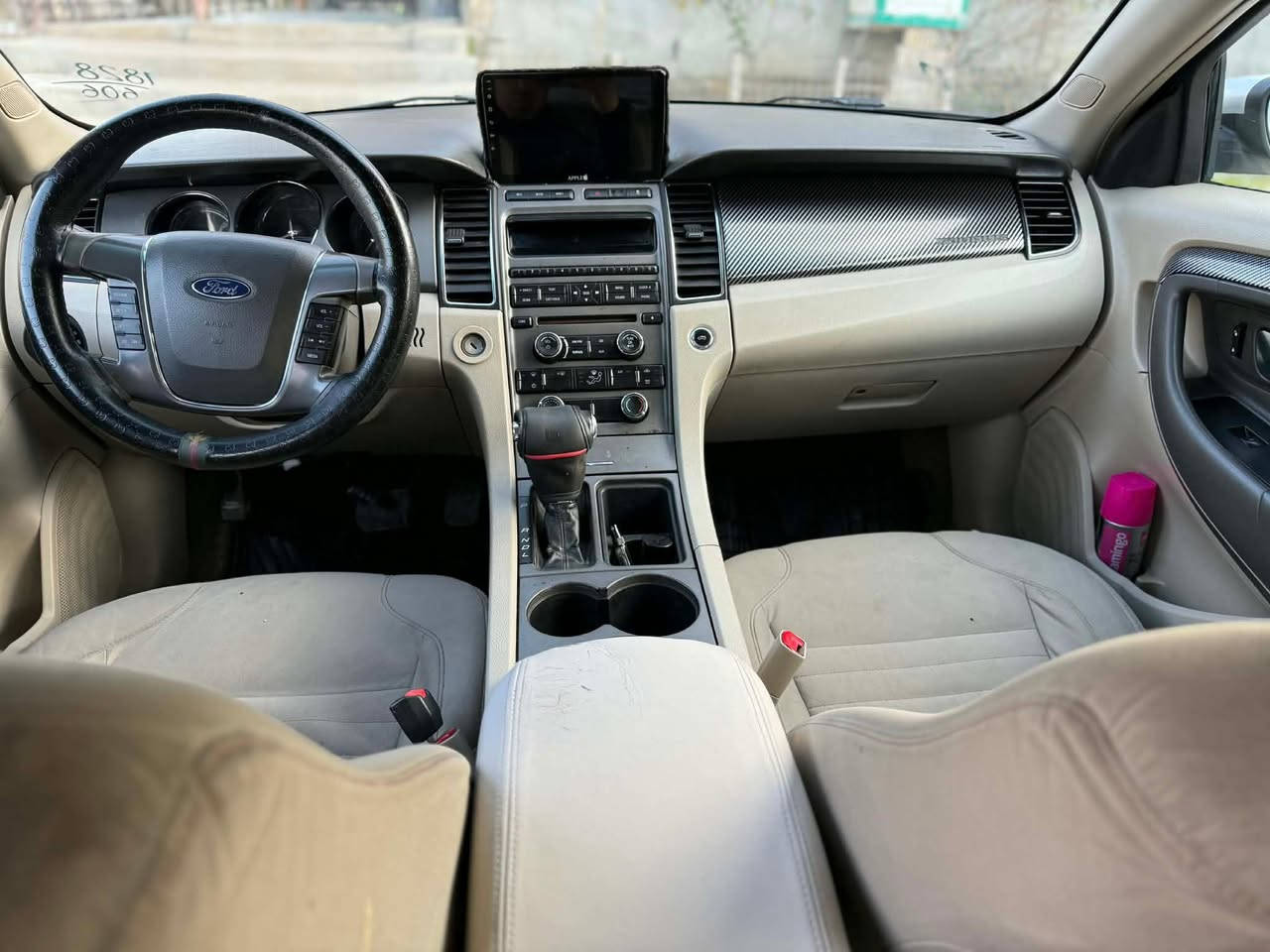 فۆرت تۆرۆس 2010 سەنەوی تازە چوارپارچەی بۆیاخ بێ دەعم و لێدراو گێرو مەکینە و تەبرید بەشەرت سەیارەکە نمونەیە کارەبای کامل بەشەرت تەبرید مەرکەزی سۆنەرم داناوە تکایە موشتەری نیت تێل مەکە لەگەڵ ڕێزم 
78 گەڵا معامەلەیەکی کە م بێ شوخت و کاڵبونەوە
شوێن . شاره زوور . زەڕایەن 
*********** = *********** حلبجة, السليمانية
