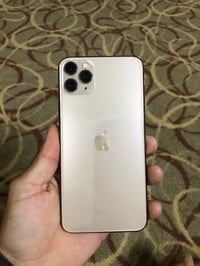 ‏سلام عليكم iPhone 11 Pro ماكس بطارية 85 الذاكرة 64 دبل￼ سيم كارت معار...