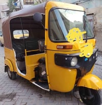 تكتك لبيع بسعر مناسب لن محتاج اتصل على (07782371802 .واتساب (077185490...