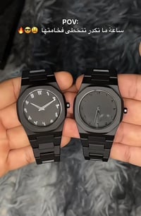 ساعة • أسود فحمي • مقاوم للرذاذ