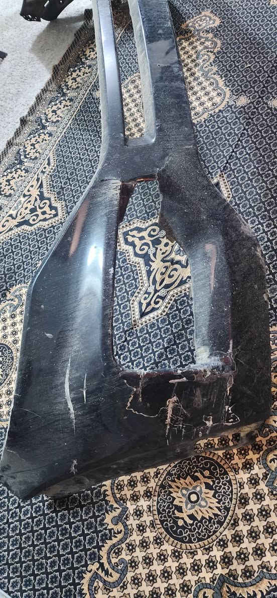 سلام عليكم
اخوان دعامية مال اكسبلورر ٢٢ للبيع حالتهه تعبانه ابيع باي سعر
ولحية مال دعامية سعرهه ١٠٠ الف حالتهه جيده بيهه كسر ويترتب بالشد
ثنينه بلاديات مال سيارة
الي يريدهن اكتبلي خاص


**إذا كنت صاحب هذا الإعلان وتريد حذفه لأي سبب، رجاءا أرسل رسالة إلى الدعم الفني**