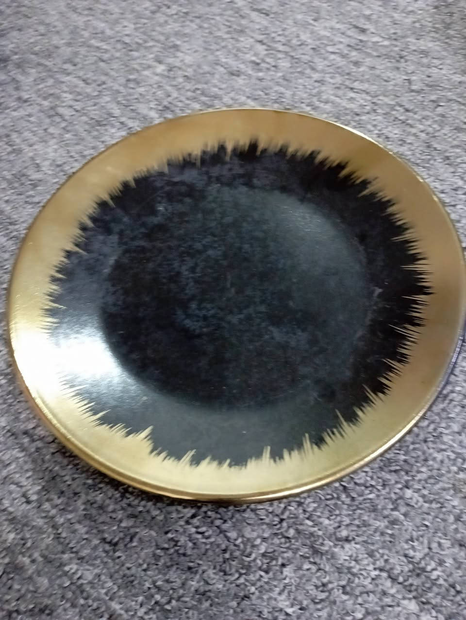 يوجد فرفوري ملون ذهبي شعاعي جديد ابد ما مستعمل مع تحفيات عدد اكثر من 350قطعة كلمن  وسعرة حلة للاستفسار خاص


**إذا كنت صاحب هذا الإعلان وتريد حذفه لأي سبب، رجاءا أرسل رسالة إلى الدعم الفني**