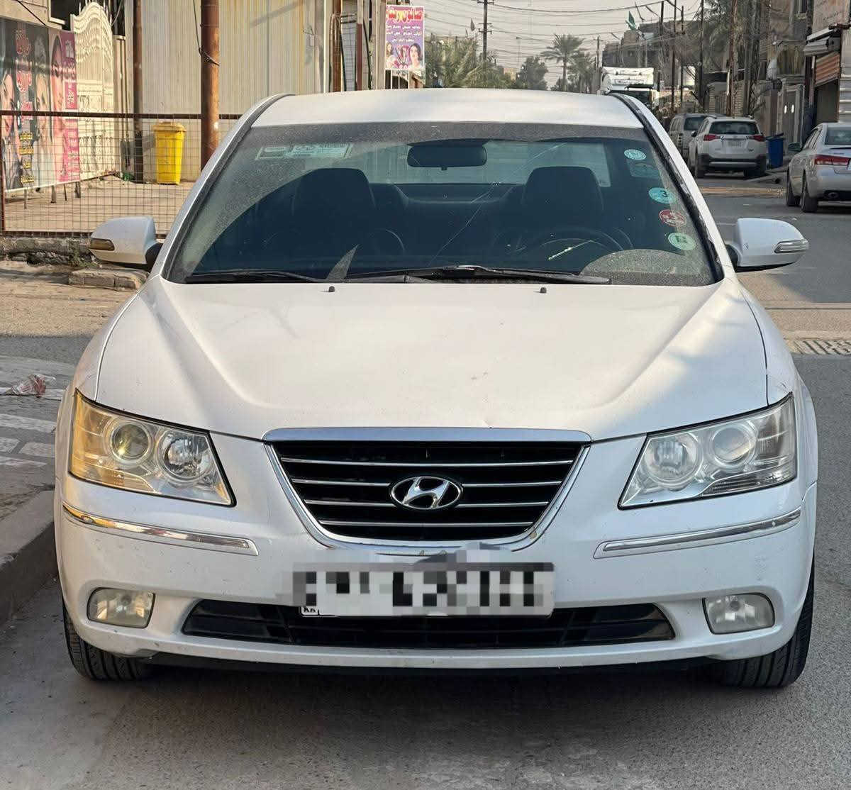 سلام عليكم 
عندي سوناتا موديل 2010 خليجي جديده مكفوله عده الدعاميات مصبوغات ماشيه 135 أربيل جديد الدولي سنويه 2027 مكينه وكير خير من الله صدر مامي خلفي تخم تاير باتري كله جديد مكان سياره بغداد السعر 128 وبيه مجال الشراي للتواصل رقم هاتف ***********
