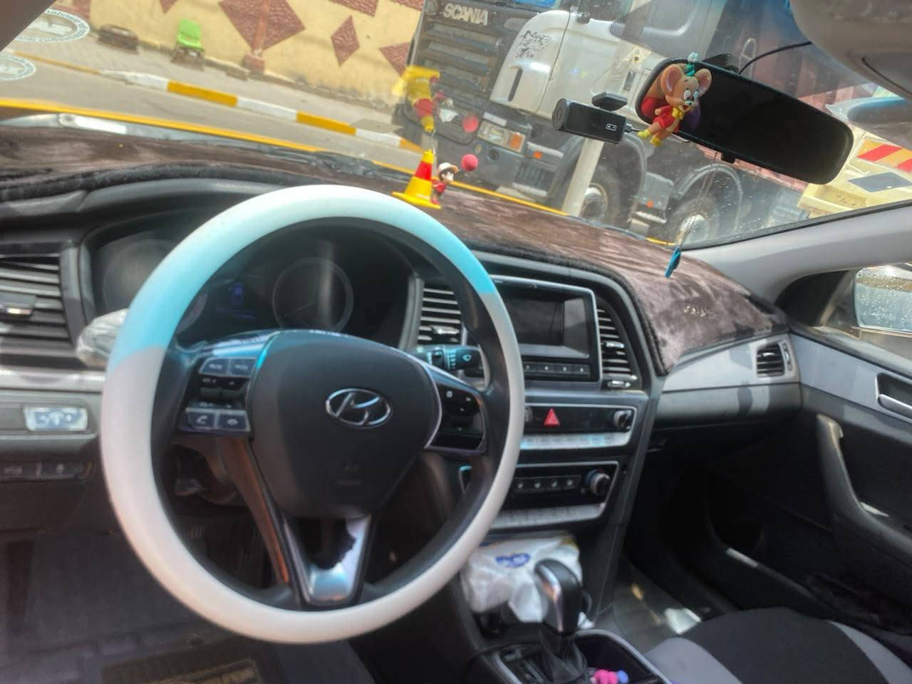 سلام عليكم سوناته لبيع موديل 23 سياره بيها 3 قطع فقط جاملق امامي صفحتين بس فتح  ول بنيد مبدل. سياره اصل قاز  خط واحد. جاهزه من كلشي. حداده تايرات تبريد  نصبه حلوه  قرفه تخبل. خط فاو بصرة  سياره مصفره من القراامات   .  مكاني بصرة قضاء الفاو  رقمي بس واتساب.     ***********     سعر سياره (150 ورقه) بيها مجال غليل البصرة, العراق
