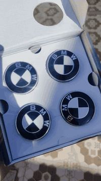 طقم شعارات BMW أصل ستايل (4 قطع) ✔️ جودة عالية ولمعة فخمة ✔️ مقاومة لل...