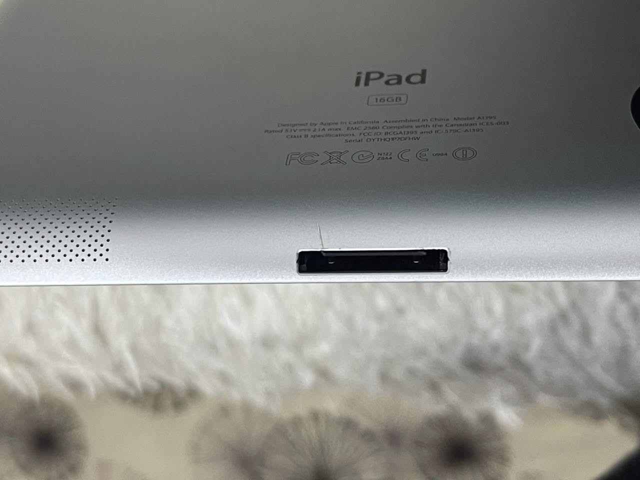 ئایپاد ئەپڵ
گەیت ٢
١٦ گێگا
زۆر خاوێنە نەکرایتەوە کەپسە 
سحری: ٨٥ هەزار


**إذا كنت صاحب هذا الإعلان وتريد حذفه لأي سبب، رجاءا أرسل رسالة إلى الدعم الفني**