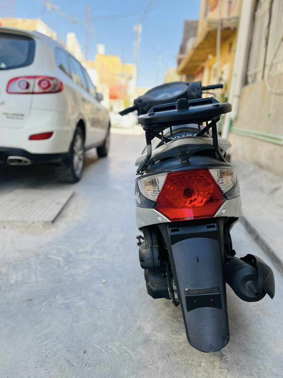 سلام عليكم .
دراجه نوع كامكو .ياباني قوه المحرك 150.دراجه حلوه ونضيفه مكفوله كفاله عامه سعر 800 او بيه مجال لطيبين .@إشارة@


**إذا كنت صاحب هذا الإعلان وتريد حذفه لأي سبب، رجاءا أرسل رسالة إلى الدعم الفني**