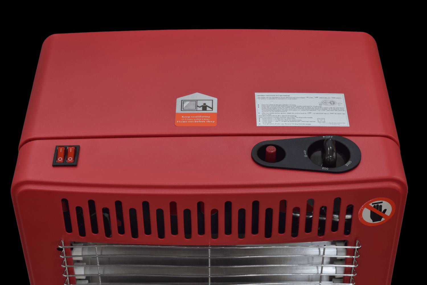 مدفأة غازية و كهربائية  ماركة LIBRONIC

الميزات:

تعمل على الغاز والكهرباء

تدفئة سريعة مع أداء عالي

ثلاث شمعات للتشغيل على الكهرباء

زران للتحكم بتشغيل او اطفاء شمعات الكهرباء

ثلاث درجات للتشغيل عن طريق الغاز ( منخفض, معتدل, مرتفع )

مكان مخصص لتخزين قنينة الغاز داخل المدفأة

هيكل خارجي من المعدن

خمس عجلات لسهولة الحركة

ضمان لمدة سنة من تاريخ الشراء

ضغط الغاز: 2.75 - 0.49 كيلو باسكال

اعلى حد لاستهلاك الغاز: 290 الى 110 غم في الساعة

الطاقة الكهربائية: بين 400 - 800 - 1200 واط اعتمادا على عدد الشمعات

طول سلك الكهرباء: 117 سم

وزن الجهاز: 10.5 كغرام

أبعاد الجهاز: الارتفاع 69 سم, العرض 41 سم, الطول 34 سم

أبعاد الغلاف: 14×43×69

المنشأ: الصين

الملحقات: مفك براغي

الملاحظات:

يمكن تشغيلها على الغاز والكهرباء ولكن لا ينصح به لارتفاع درجة الحرارة

لاياتي مع مدفأة منظم غاز