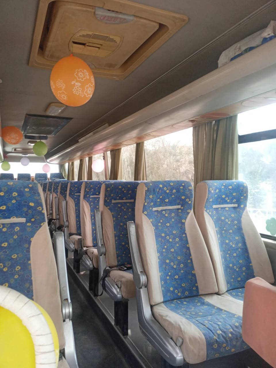 السلام عليكم سياره فتون ٢٠١٠ معامله كامله لبصمه وبرا ذمه تبريد سعرها ٣ شدات قفل *********** وذا اكو كوستر اروس الماني عادي
