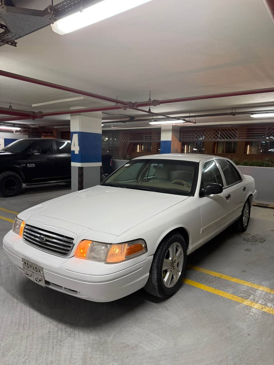 سلام عليكم للبيع فورد فكتوريا مديل 2012 سياره جديده بلاديه كفاله من الضربه ولصبغ ولتبديل مكينه كير حداده تبريد شرط سياره تخم تاير السعر 85 

البصرة المعقل
***********-***********
الاتصال هاتفيًا البصرة, العراق
