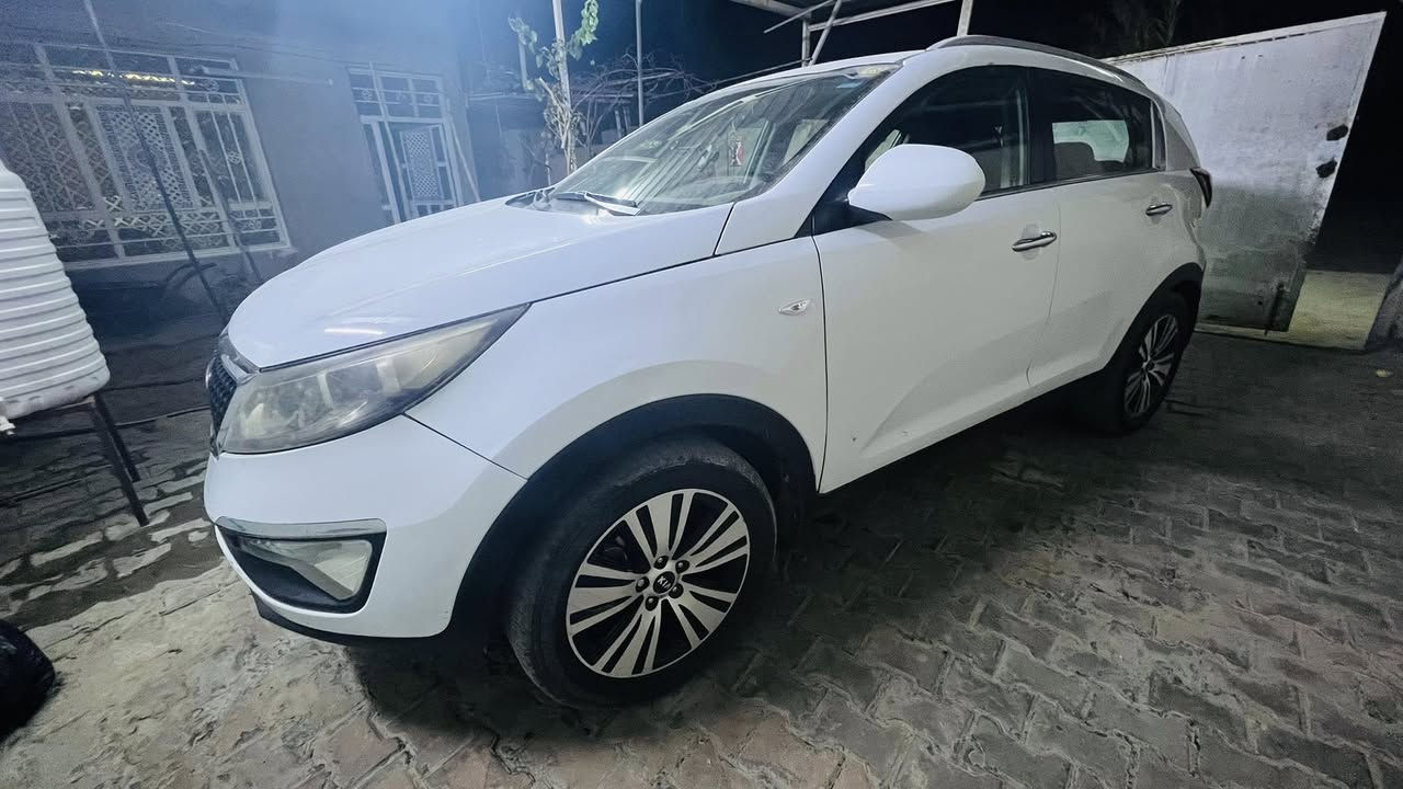 البيع
سبورتج 
مديل 2016 خليجي بيه قطعه ونص صبغ 
كير مكينه مامفتوحات 
السياره جاهزه من صدر وتايرات 
وتبريد وكهربايات 
رقم بغداد بسمي ورقم نكليزي 
نص فول 
السعر 140 وبيه مجال 
العنوان بغداد 
***********
