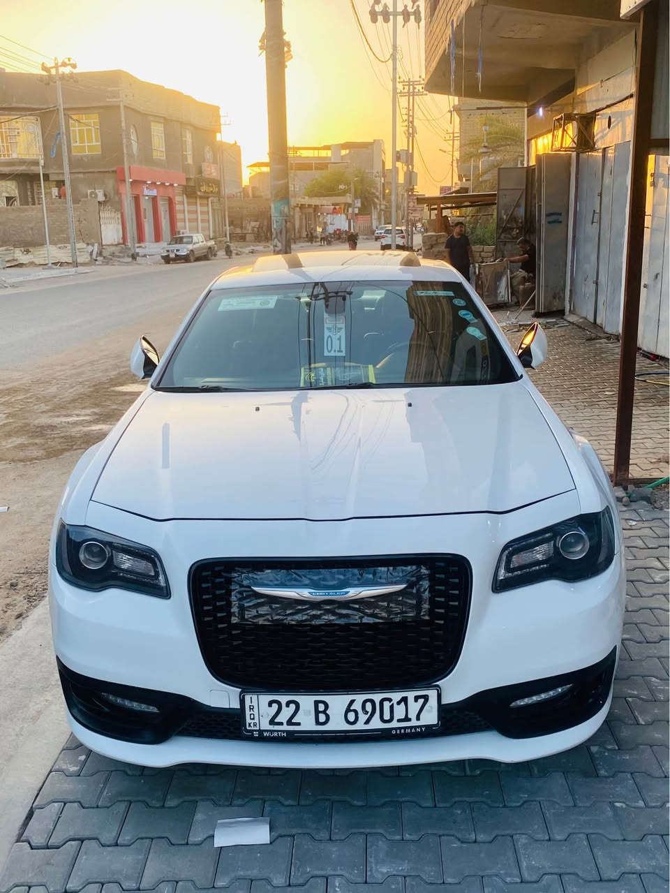 الي يدور جديد ومكفول
اوباما 2016 اصل كندي  اس
تو ويل
اللون ابيض
رقم اربيل الدولي الجديد 
محرك 3600
كير ماوس 8 نمر
تو ويل اصل
ماشية 100حقيقي
السيارة جديدة استخدام شخصي 
تبديل الدهن اصلي
السيارة جاهزة من كلشي نقص برغي ماكو حدادة جديدة باتري جديد تبريد ثلج 
مكينة وكير بلاد بشرط كفالة من فتح من تنقيص تبخير ،  ويل 18تخم تاير جديد 
دمام بلصندوق
كشن حضن
زنون فول لايت 
بجم عريض
شفتات ستيرن 
بنوراما فتحتين (السيارة جديدة واحلى من الصور )
مكاني البصرة
السعر / 237 وبيه مجال للشراي 
للاستفسار ***********
مكانه بصره قضاء المدينه المدينة, البصرة
