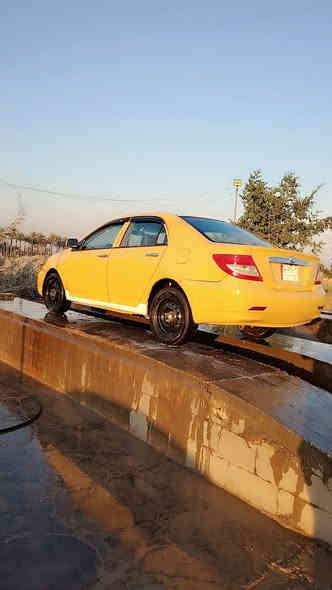 سلام عليكم ورحمة الله وبركاته
بي وايدي اف 3 موديل 2011 كير مكينه خير من الله
السياره حلوه ومتعوب عليها تبريد ثلج كهربائيات كلها شغالة السياره بالحقيقة احلى من الصور عارضها (٤٨) وبيها مجال قليل
الاستفسار ***********
