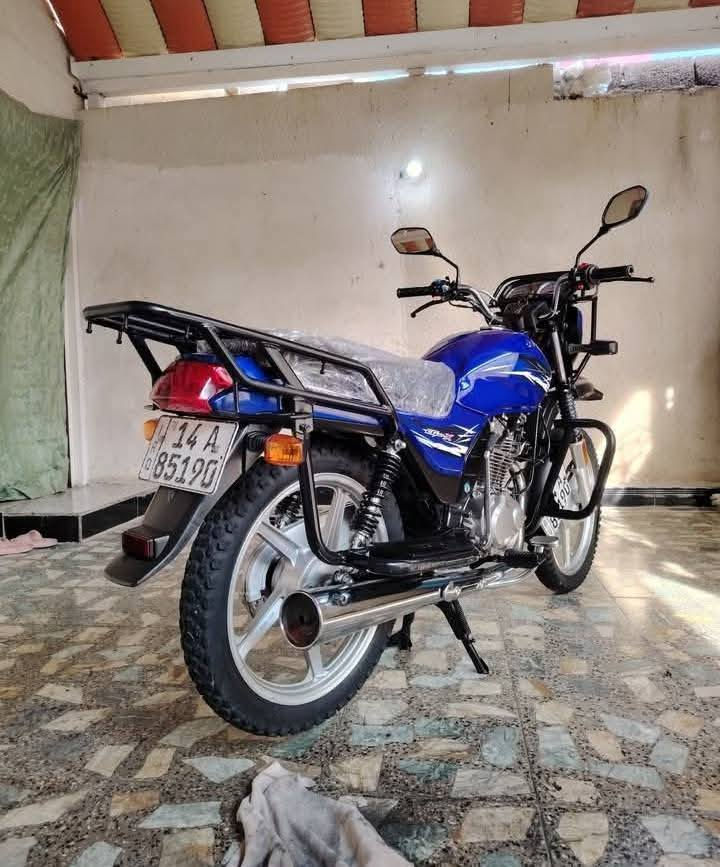 السلام عليكم دراجه ها وجي مديل 2023 رقم وسنويه  دراجه جدیده كفاله عامه السعر مليون 900 بيع مستعجل الشراي يتصل على رقم الوتساب***********
