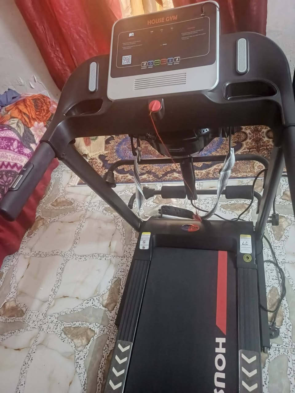 جهاز جري جديد قدره التحمل ١٥٠
استعمال ١٠ ايام شراي يتصل ***********
