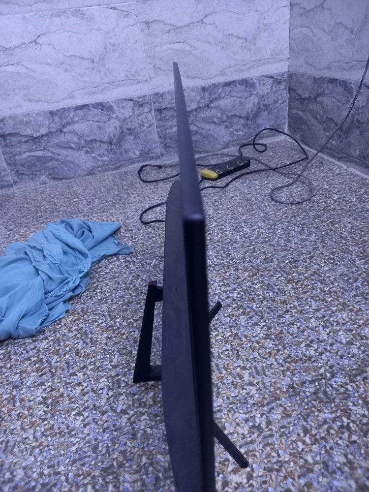 اعاده نشر بسبب المواعيد الكاذبه
شاشه اليسا 
١٨٥ هرتز 
١٠٨٠ HD 
hd2
استجابه 0.5 s
مفوله مال كيمنك و سبب بيع غير متفرغ الها 
مكان: دورة 
***********
