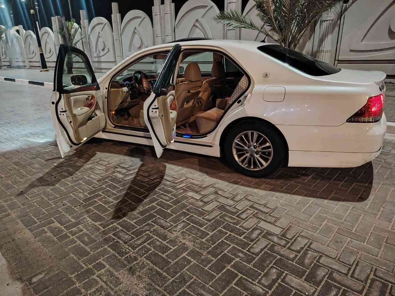 للبيع شاهينه دخول جديد تحويل السياره جديده كفاله صبغ وتبديل وضربه شاصي 82 فول رقم بصره تحويل السياره جاهزه اي نقص ما بيه اي استفسار اتصل على الرقم التالي *********** مكان السياره البصره
