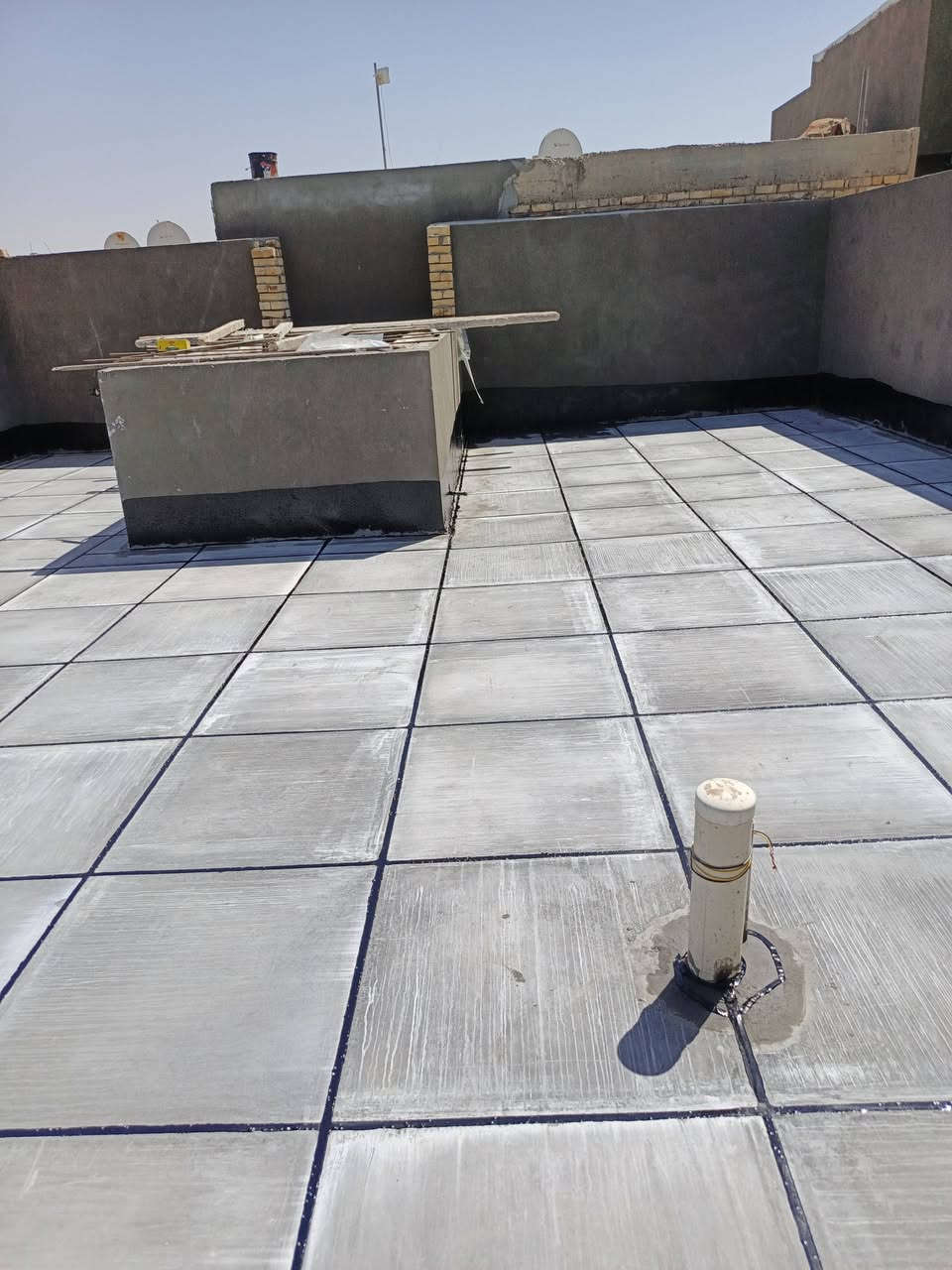 تطبيك شتايكر - زفت - ماستك - فلين - نايلون - أعادة ماستك -  قلع شتايكر
عمل درجة اولى وبأنسب الاسعار
***********
