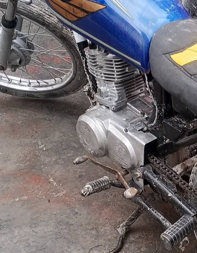 سلام عليكم للبيع هاي مكينه تايكر 20بلاديه قبل شهر مجفتها كله لاصلي وهسه نقصها بس ولفات كاطعه قيم وخذ بليرضي الله وحك الله محرك يشك لكاع نهضه فول وهذه رقمي متواجد فيس وساب ***********
