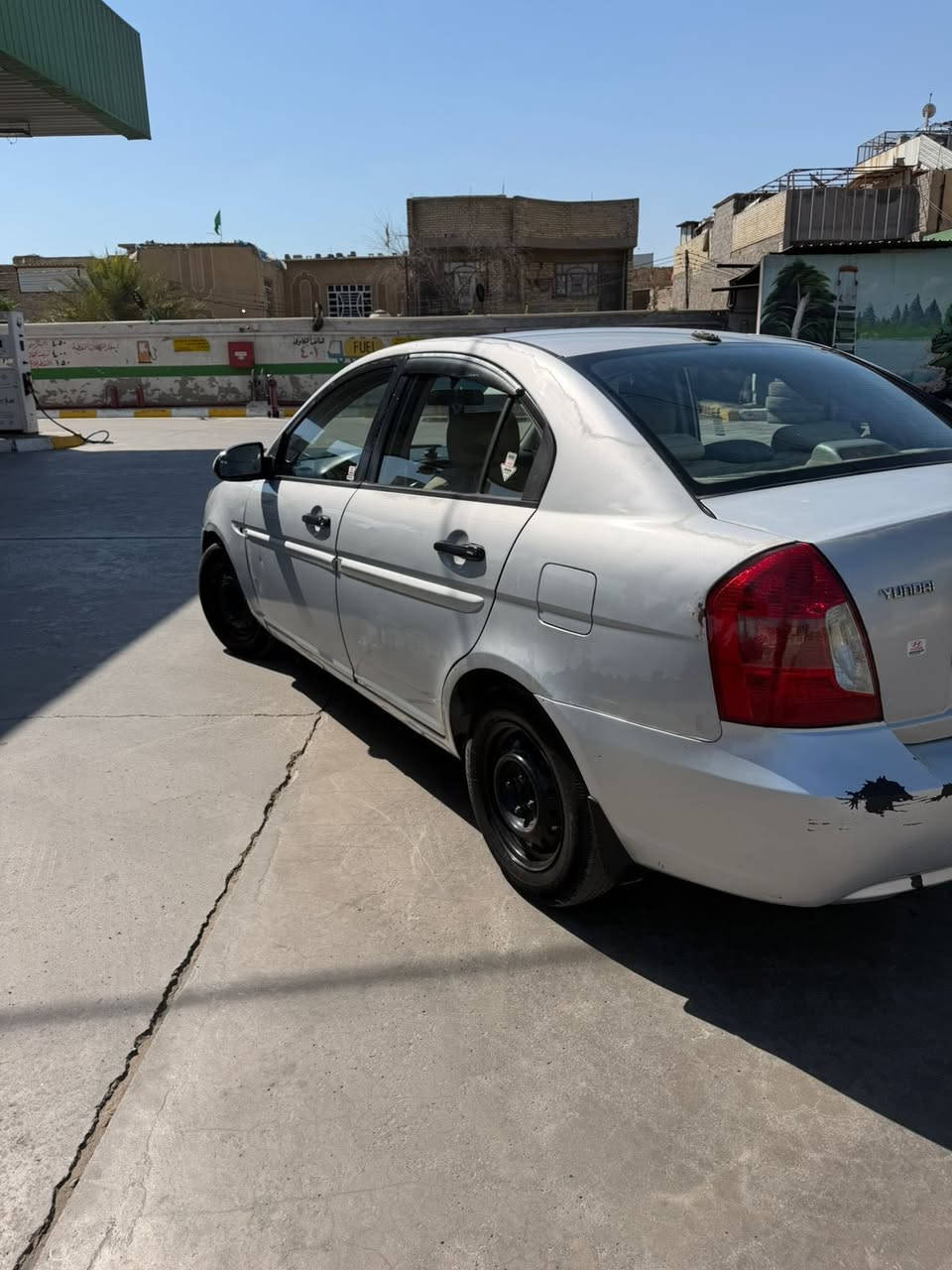 اكسنت
2009
رقم ديالئ
سيارة ترايه خير من الله 
مكينه1600بيه خيط بخار قليل 
تبريد شغال العنوان
بغداد الكاضميه جكوك 
رقم ***********
السعر60وبيه مجال
