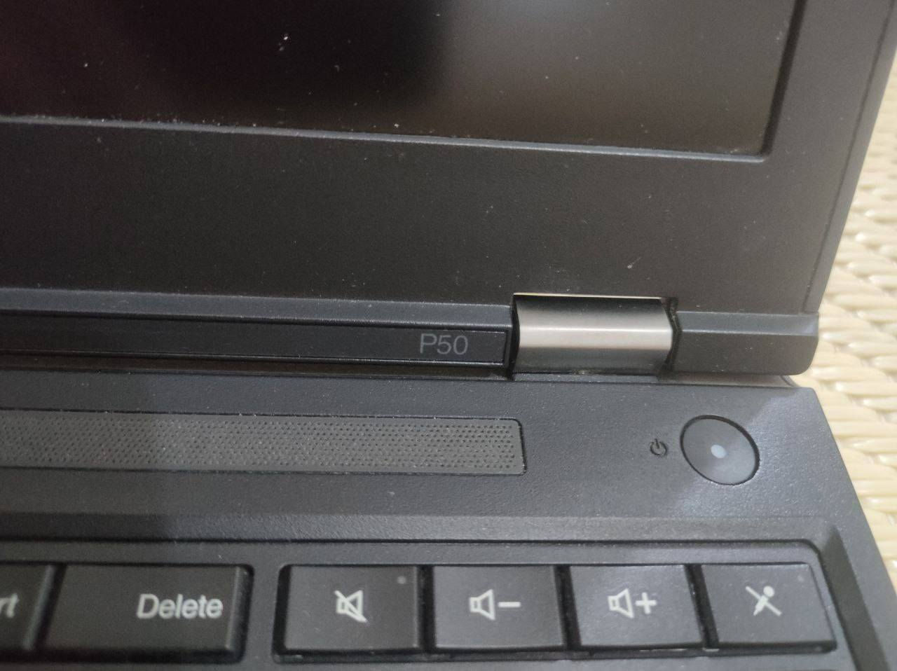 السلام عليكم
Laptop: Lenovo ThinkPad p50
CPU: i7-6820HQ
RAM: 16GB, 1 of 2 (بيها سلوت فارغ تاخذ رام اضافي)
Storage: 512GB, SSD
GPU1: NVIDIA Quadro M1000M 2GB share up to 8GB
GPU2: Intel HD Graphics 530 8GB
Monitor: IPS FHD (الscale مالتها كلش لطيف)

تشغل العاب خفيفة ومتوسطة بكرافكس حلو
السعر: 400 الف
مكاني كربلاء الحر

telegram: @ittyro
phone: +9647721391051
