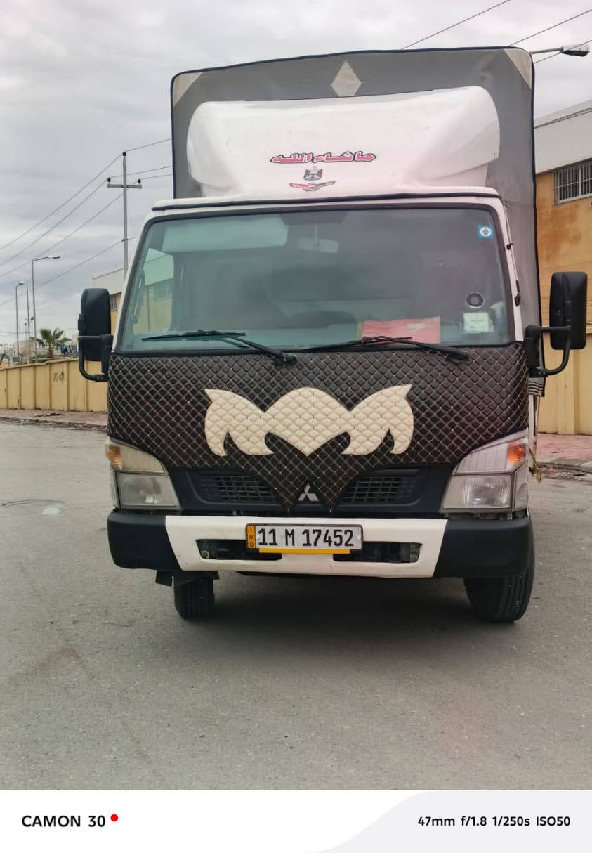 السلام عليكم كنتر موديل 2016للبيع محسن سياره جاهزة مكينة كير اكسل حداديه تخم تاير جديد جادر جديد
***********
