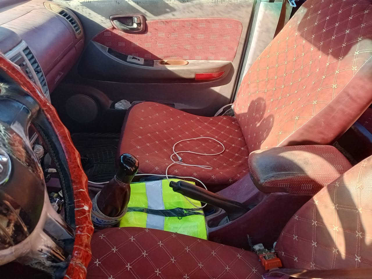 سلام عليكم سياره سكاي صيني موديل 13سنويه ماصاقطه بيع او  مراوس حسب القناعه رقم  كربلاء تدفئه تبريد شرط مكان السياره نجف *********** اتصل واني بلخدمه
