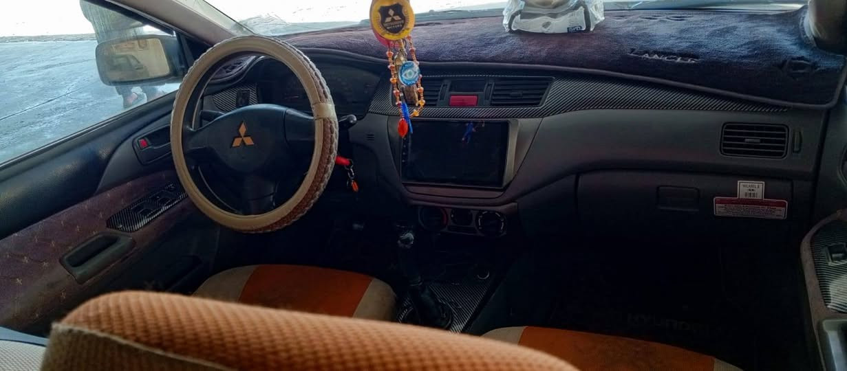 لانسر موديل 2010 رقم بغداد مصفره هيئه وغرامات جاهزه تبريد تدفئه كله فول مناقصه اي شي هلالات خياسات بيهن فقط لا غيره الشراي يتصل ***********
