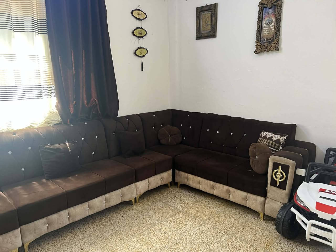 بيع مستعجل


**إذا كنت صاحب هذا الإعلان وتريد حذفه لأي سبب، رجاءا أرسل رسالة إلى الدعم الفني**