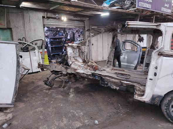 يا الله محل سمكرء علي شمري بغداد شيخ عمر تعمير جميع سيارات الحديثه بارد حار  ***********
