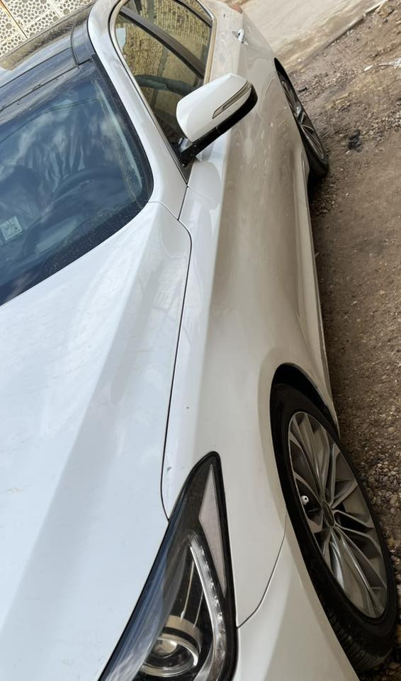 السلام عليكم 

جنسيزg80  وارد كوري 
موديل 2015
رقم بغداد 
هزة جديدة
ماشية (120)
فول مواصفات 
بانواما 
داتا شو  بالجامة الامامية
بصمة 
فور ويل4✖️4
شاشة كبيرة
لايت زنون بلادي
كشنات كهرباء وتدفئة وتبريد
حساس امامي خلفي 
دعاميات محدثة
اشارة ترحيب

السيارة جاهزة للاخير تايرات حدادية باتري جديد اصلي 

السيارة  فقط بنيد مصبوغ بي طخة دراجة وبارد بالجاملغ الامامي 
 سعر 158 ورقة 
للاستفسار ***********

مكانها ميسان /العمارة
