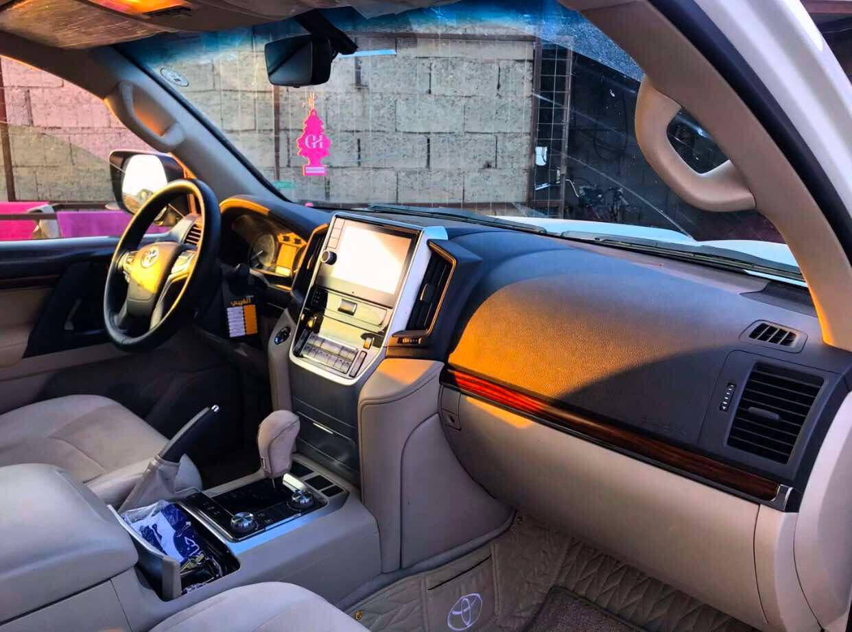 لاندكروز ١٨ كفاله عامه من جميع النواحي مكفوله من الزلغ  شارط أخت الزيرو بسمي سنويا جديده السياره جيهان *********** مكاني ديالى السعر 51 الف
