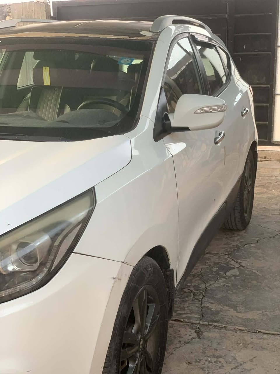 السلام عليكم توسان اللبيع موديل 11محديث 14العنوان حله شارع عوفي خلف معمل غاز الاهلي السعر 105 بي مجال رقم هاتف ***********
