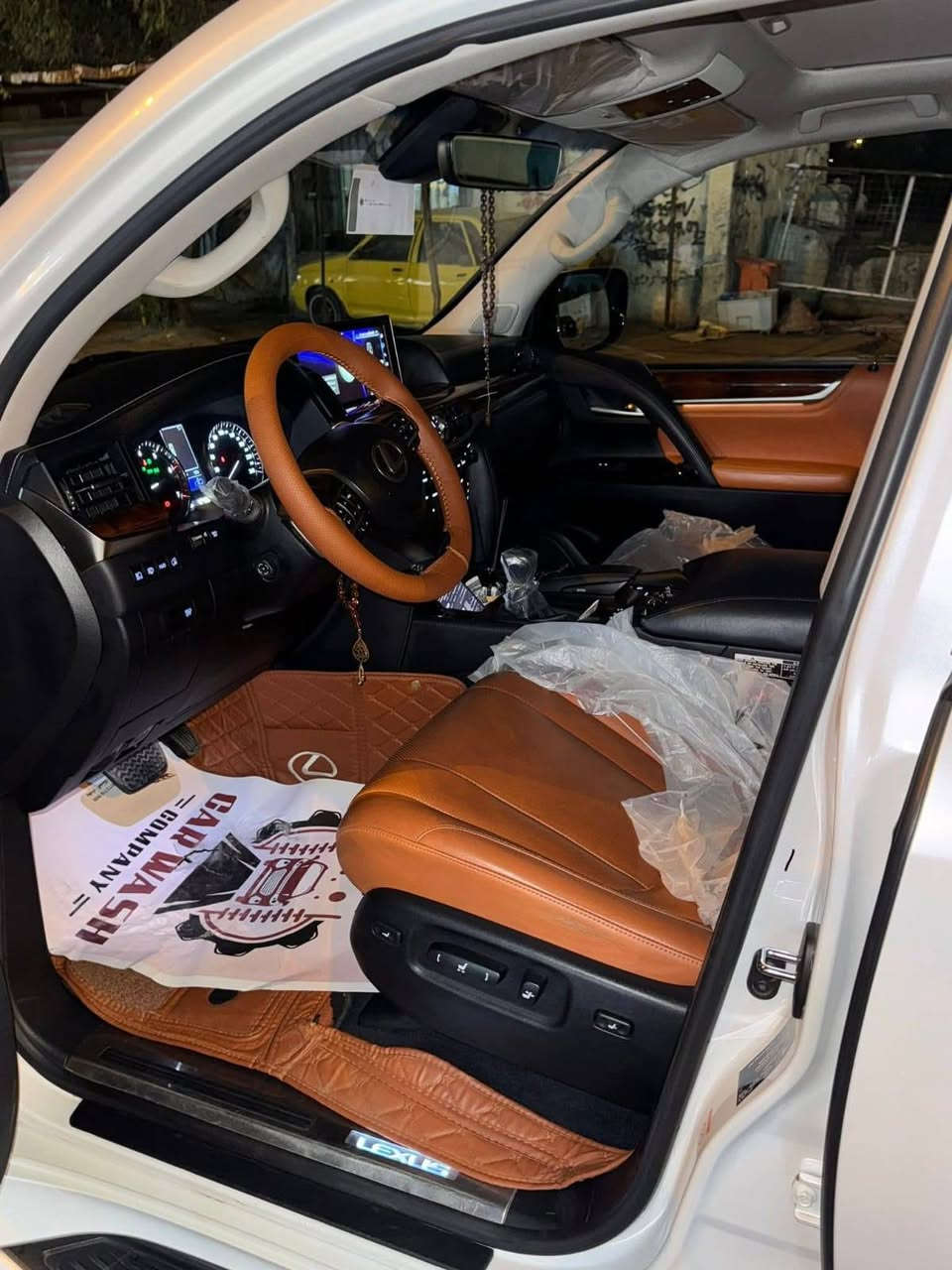 لكزز سوبر سبورت مديل نهاية 2017 اخت الجديدة بريم اصل ماشية 44 الف فقط بشرط الف فحص
مغلفة PPF اغلا نوعية ب 3700$
سيارة حيل جديده كفاله عامه   جديده جدا بحالة الوكالة استخدام نادر لان اني مستقر بغير دولة وعندي سيارة اخرى ايضا
ماشية فقط 44 الف السياره جاهزه من كلشي 

💎 ســعــر ✅ ::  الــرد تلقائي📮

فول فول مواصفات شاشة كبيرة لمس كاميرا 
حاسة رادارات كشن جلد كشن كاراباي بصمة 
 تشغيل عن بعد تحكمات ستيرن بلتوس اوكس
 كار بلي أوتو ستوب للتحذيرات تبيرد مركزي
 تحديد سرعة محرك 8 سلندر
محرك كير واير بشرط مامفتوح 
سيارة حيل نظيفة كلشي عل بلاد جديد 
سنوية هزة كلشي جديد مدفوع لـ
باسمي السنوية بشرط تحويل وغرامـة
سيارة مابيـها دينار مصرف كامل من كل نواحي

رقم صاحب سيارة
*********** + واتساب
