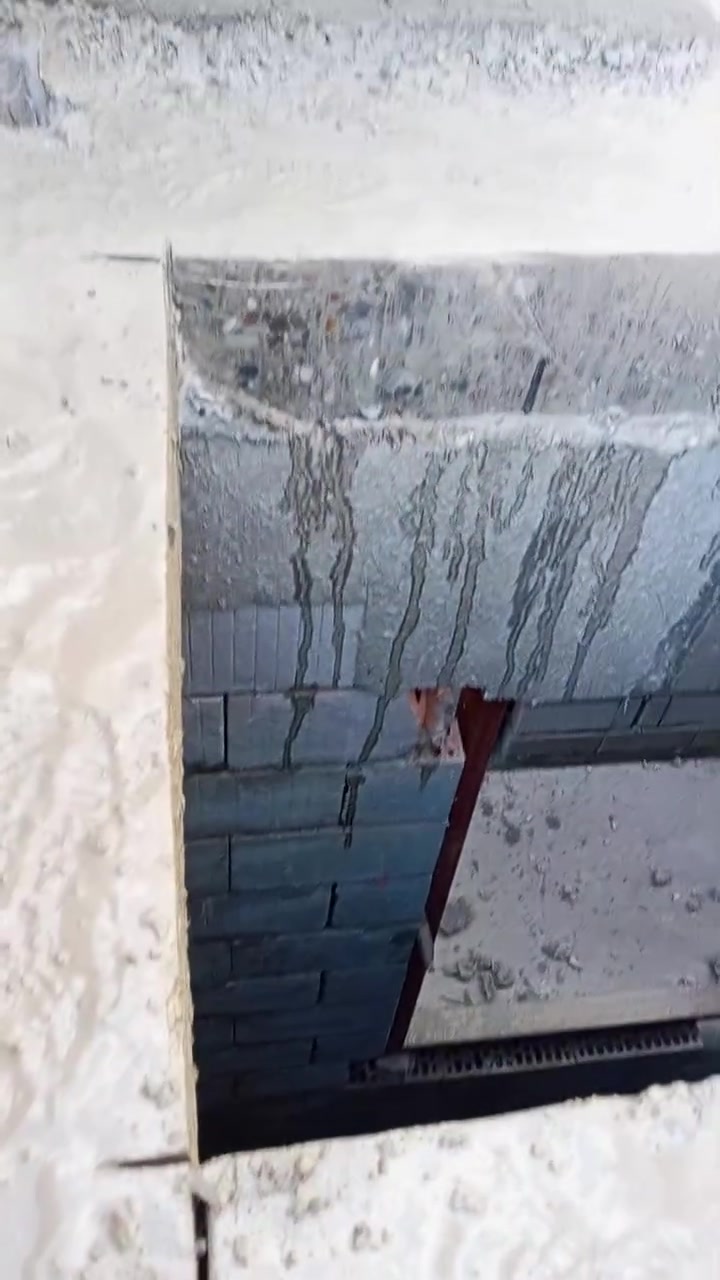 مستعدون لقطع الجدران والسقف وفتحات كور وتفليش وتنقير باداره حيدر لتواصل على هذا الرقم 
***********
