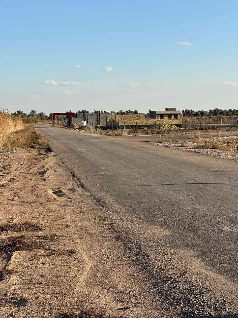 ✨ فرصة استثمار وسكن مميزة ✨
🔹 قطع أراضي زراعية سند 25
🔹 باسمي مباشرة
🔹 بالتقسيط المريح
📐 المساحات تبدأ من 100 متر فما فوق
💰 أسعار مناسبة ومنافسة
📍 الموقع:
القطع تقع في نزلة سعد بيجو
على طريق يا حسين
تبعد عن السوق 6 دقائق فقط ⏱️
🏘️ تقع ضمن مجمع سكني متكامل يتوفر فيه:
✅ كهرباء
✅ إنارة ليلية
✅ تبليط واصل إلى باب البيت
📝 تحويل مباشر باسم المشتري بعد إكمال المبلغ
📞 للاستفسار والمعلومات:
***********
📩 أو التواصل على الخاص
⚡ سارع بالحجز… الكمية محدودة ⚡
