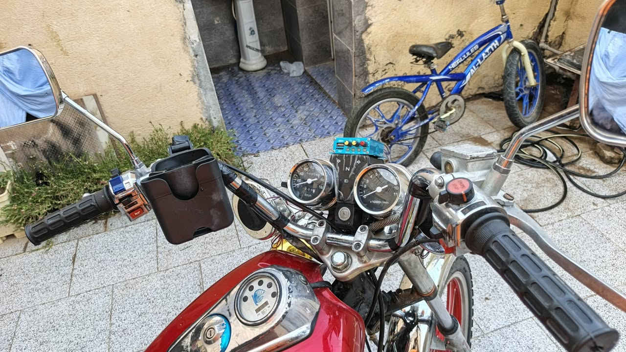 تايموته الأصلي تعمير جديد بالكارتون
دراجه من الطول للطول كلشي بيها بلادي مابيها برغي تجاري 
شرط الفحص جاهزه من الطول للطول  ترايك لفرنسا 
الدراجه انضف من الصور مكفولة من الطول للطول كفالة عامه
شاصي ٢٠١٤ اصولي اوراق اصولي شرط الترقيم 
مداور ب اسمك بنفس اليوم 
مكاني ناصرية مركز السعر ٩٠٠ وبيه مجال بسيط
رقمي ***********
