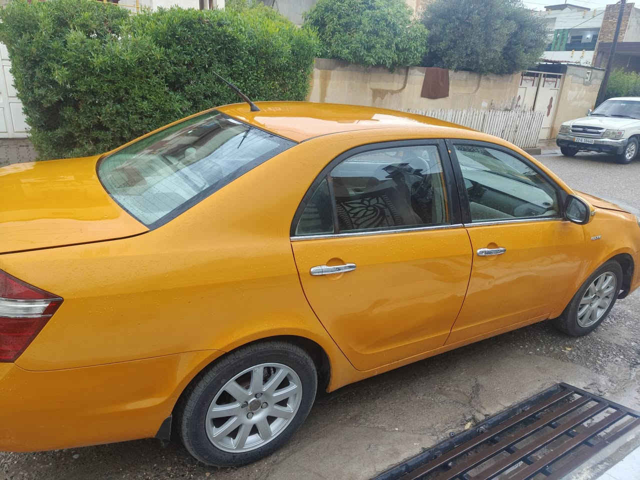 سلام عليكم جيلي موديل 2012 كير محرك كورلا جديد شادهه صدر جديد تايرات جديد شادهه سياره جاهزه سنويه منتهي شرط تحويل صاحبهه ابكركوك دفتر بانزين بيهه فقط مكانات تصفيه بيهه او جاملغ سايق بيهه طخه خفيف مصلحه ع البارد سعرهه 48بيهه مجال ***********
