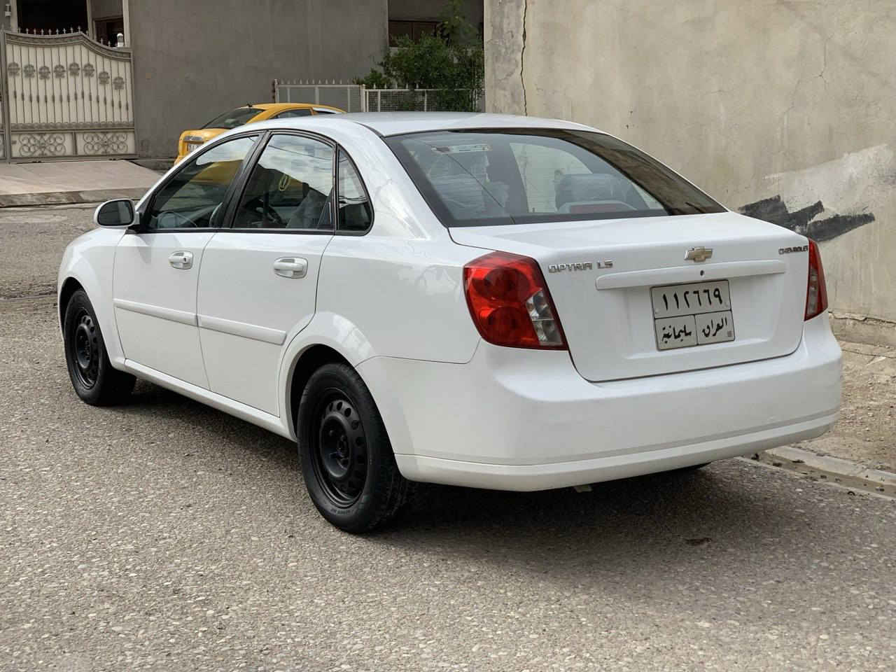 ***********
***********    
سلام عليكم 
اوبتره 2011
شرط بدون صبغ 
بي تعديل واحد تقريبن شبر 
تبريد تتفيه شغال 
صدر امامي خلفي جديد 
كهربائي كلها شغال 
سنويه 2027 جديد كوبون بانزين بي 
شرط تحويل فقط 
سياره مال بيت خير من الله 
نواقص مابيها ابد
سعر 88 بيه مجال
