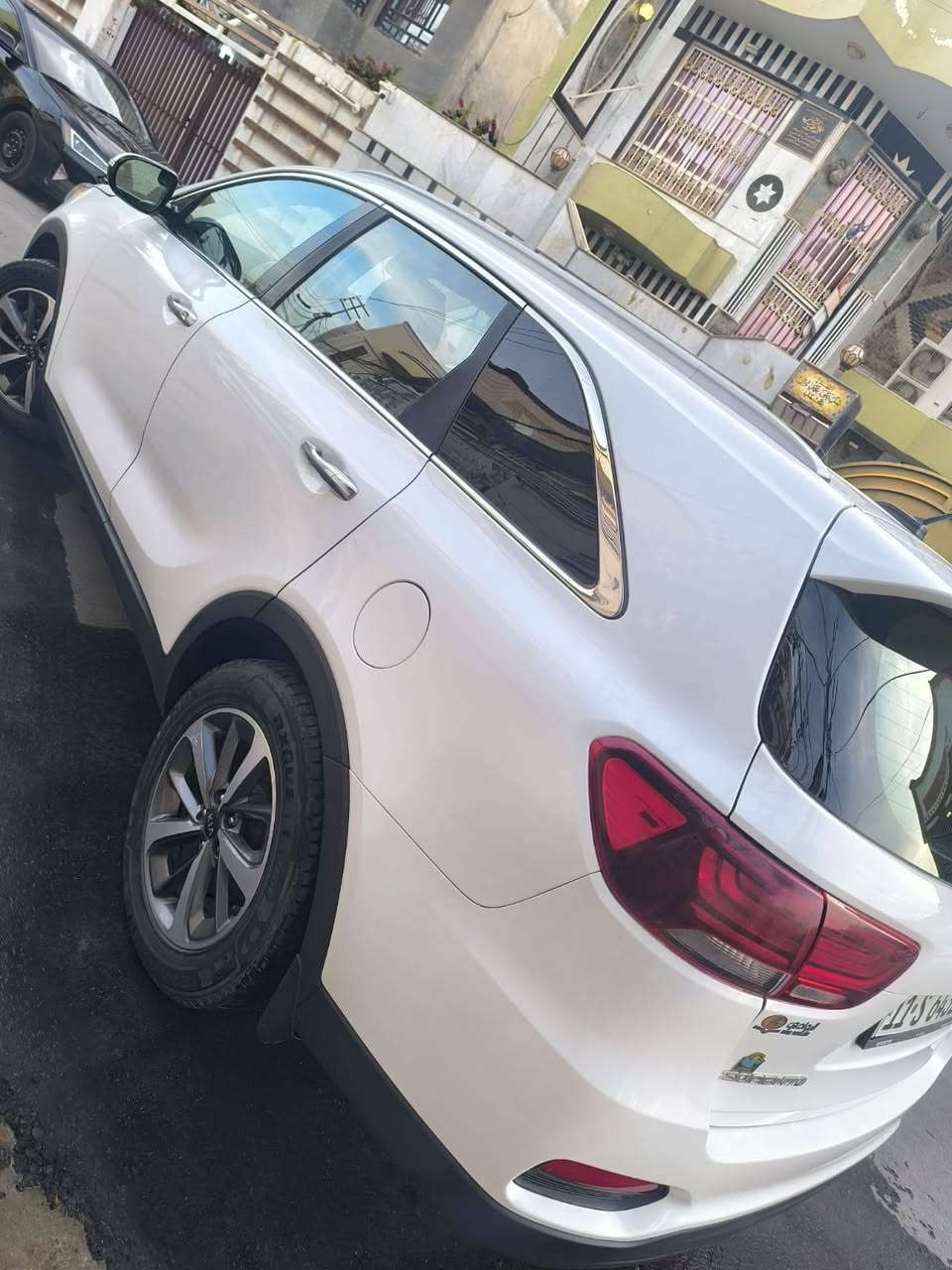 للبيع سورنتو 2020 V6
السعر 210 

وارد امريكي السيارة نظيفة جدا

گير و مكينة و حدادية و كهربائيات كل برغي نقص بيهن ينزل من سعر السيارة ورقة

ما بيها اي نقص نهائياً حتى دهنها متبدله

حادثها بنيد وجاملغ تبديل والجاملغ الأيمن بي بارد بصيط جدا ( حادث صطحي جدا و لا يذكر)

مكان السيارة كربلاء

للاستفسار ***********
