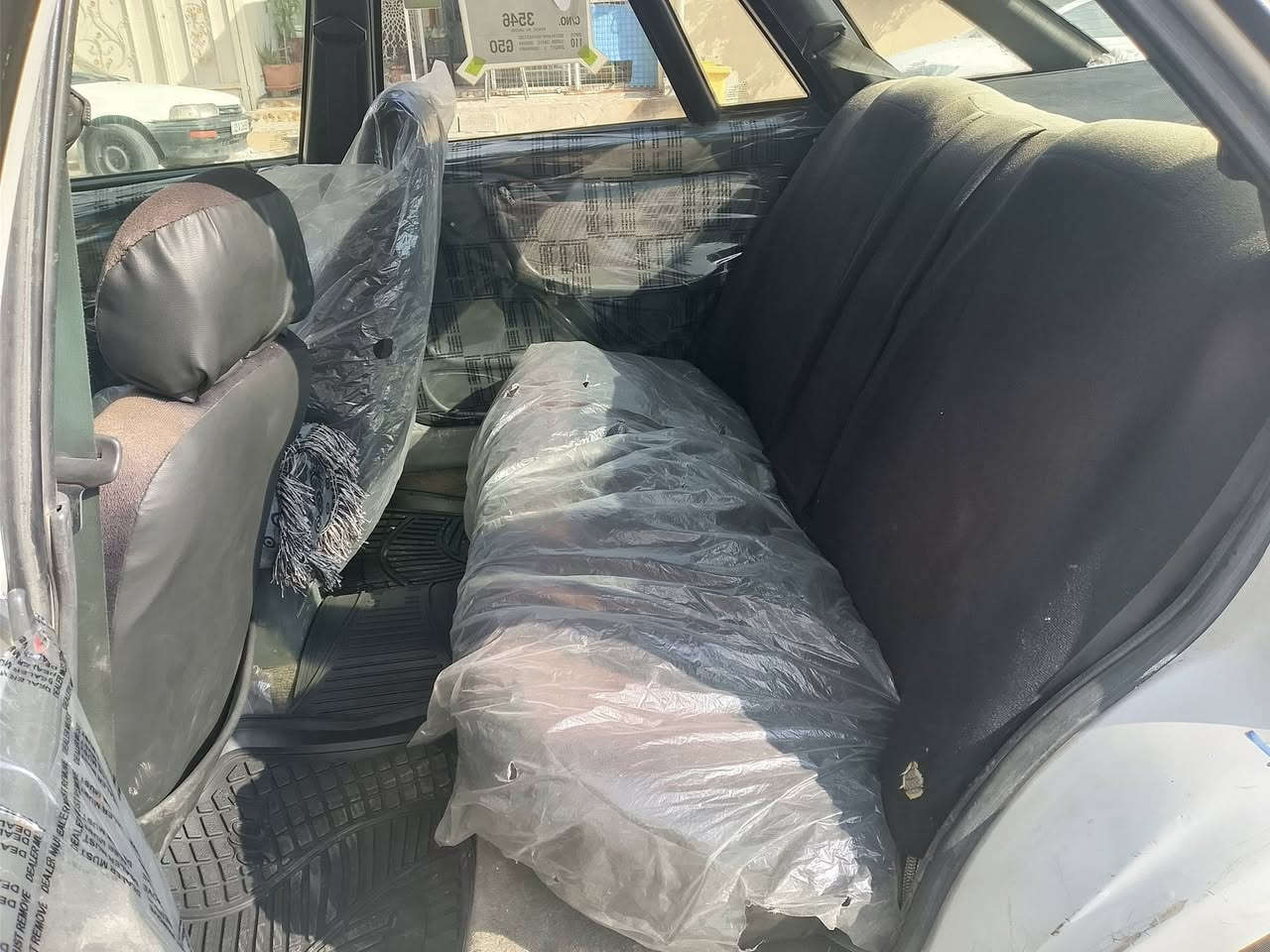 دايو للبيع موديل 95 /رقم كركوك دفتر بنزين محرك كبس كير اوتماتيك تبريد ثلج صدرج جديد تخم تاير جديد لايت زينون مسجل شاشه السعر 30بيها مجال اتصال ع رقم ***********
