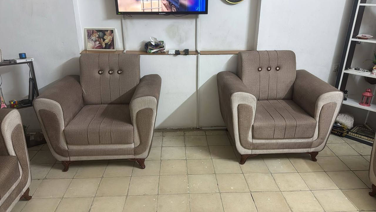تخم ١٠ مقاعد السعر ٥٠٠ وبي مجال ...المكان بغداد الجديدة


**إذا كنت صاحب هذا الإعلان وتريد حذفه لأي سبب، رجاءا أرسل رسالة إلى الدعم الفني**