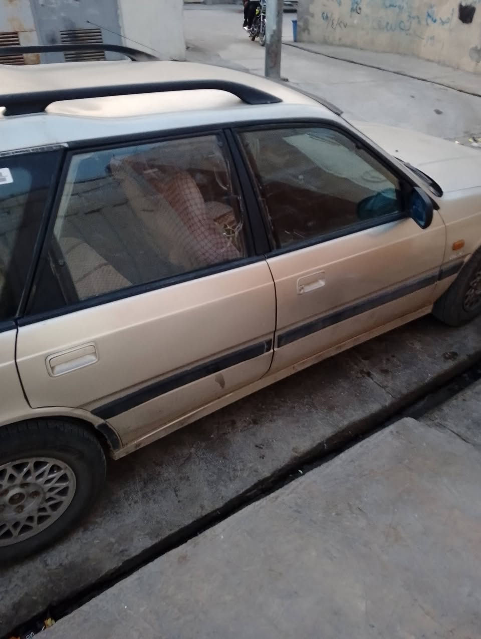 مازدا للبيع ٩١ ارم دهوك موجود اربيل ***********
