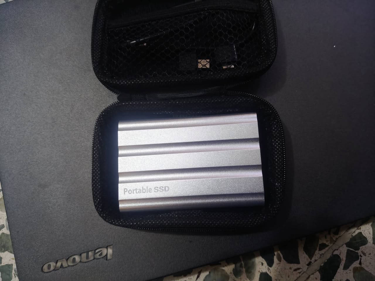 هارد بهذا شكل طلع. ssd خلي سعرك وبلعافية 4 تير


**إذا كنت صاحب هذا الإعلان وتريد حذفه لأي سبب، رجاءا أرسل رسالة إلى الدعم الفني**