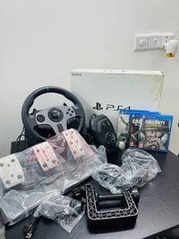 بلي ٤ سليم  ١ تيرا استخدام اقل شهر يعني جديد  مع ثنين جوستيكا اصلي  مع...