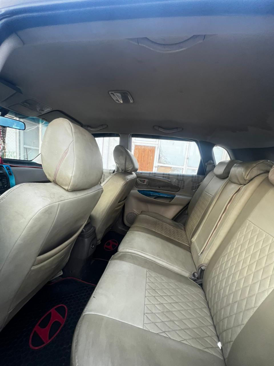 السلام عليكم
سيارة توسان موديل 2010 ابيض سيارة كامله مكمله كير ومحرك ودواخل جاهزه من كل شي بس شغل واتوكل السياره مثل ما موضحة بالصوره اكو بعض نقاط زنجار بالقماره وزلغه بسيطه يم البنيد غير هاي ماكو والباقي مكفول كفاله عامه رقم بغداد دولي وسنويه جديده سياره مال جِني معروضه السياره بـ 115$ وبيها مجال بسيط 

عنوان السياره // صلاح الدين ( قضاء الضلوعيه)

للاستفسار 
***********
***********
وأهلاً وسهلاً
