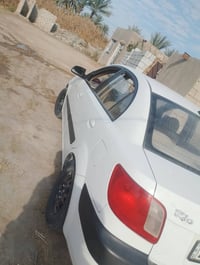 كيا ريو موديل 9 بيها جاملغ امامي وربع من البنيد محرك 1600  قبل شهر هو ...