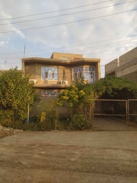 بيت للبيع • حلة شارع ٨٠ • ١٠٠م